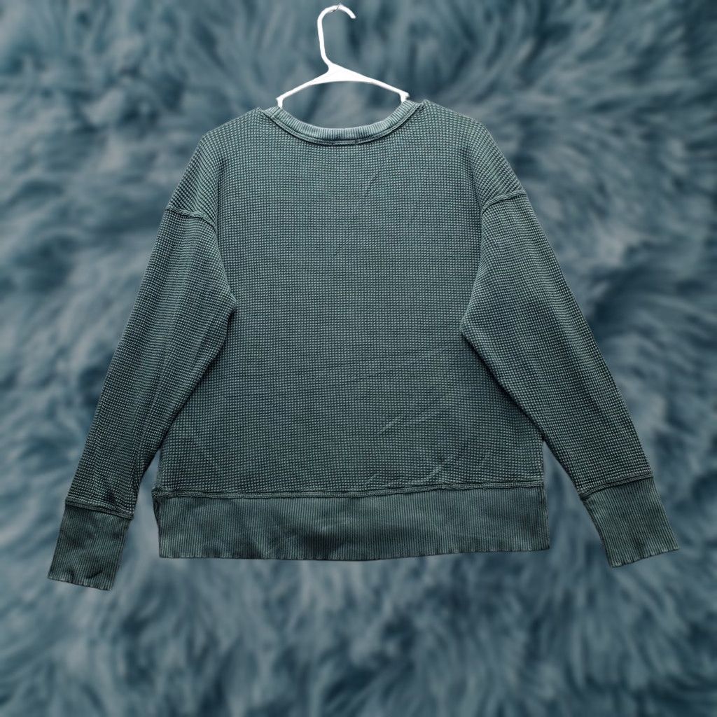 Vintage Offline by Aerie T-Shirt Womens XS Green Oversized Slit Round Neck Wool? Size XS / US 0-2 / IT 36-38 - 1 Thumbnail