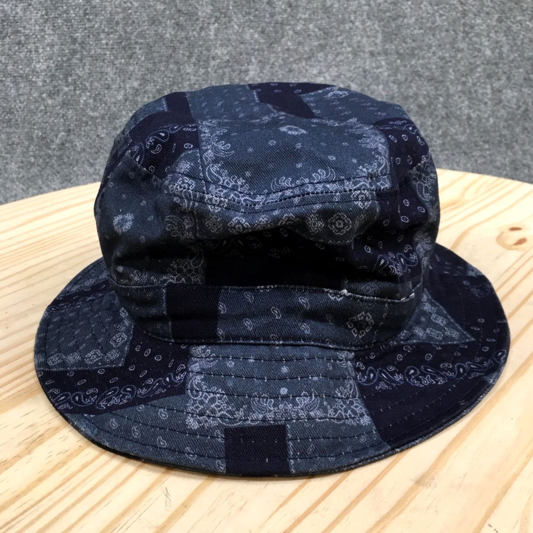 Aeropostale Aeropostale Bucket Hat One Size Fits All Blue Paisley Cotton Fitted Unisex Size ONE SIZE - 6 Thumbnail