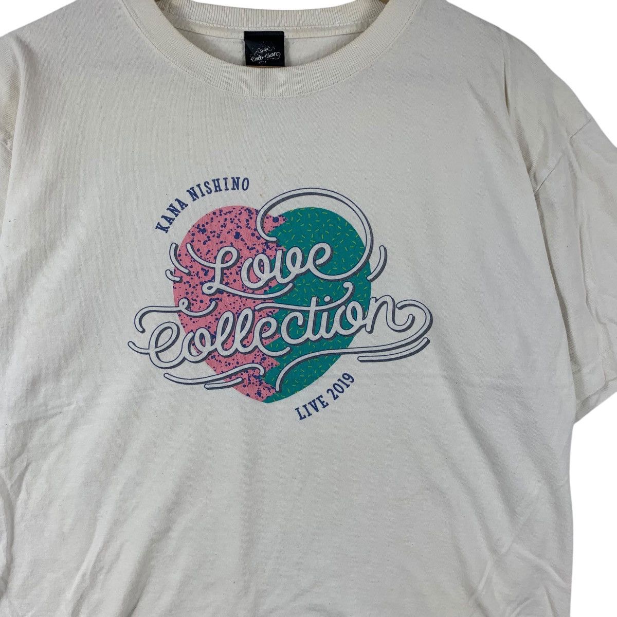 Vintage KANA NISHINO Love Collection 2019 Tour Japan Idol Tee Shirt Size US M / EU 48-50 / 2 - 4 Thumbnail