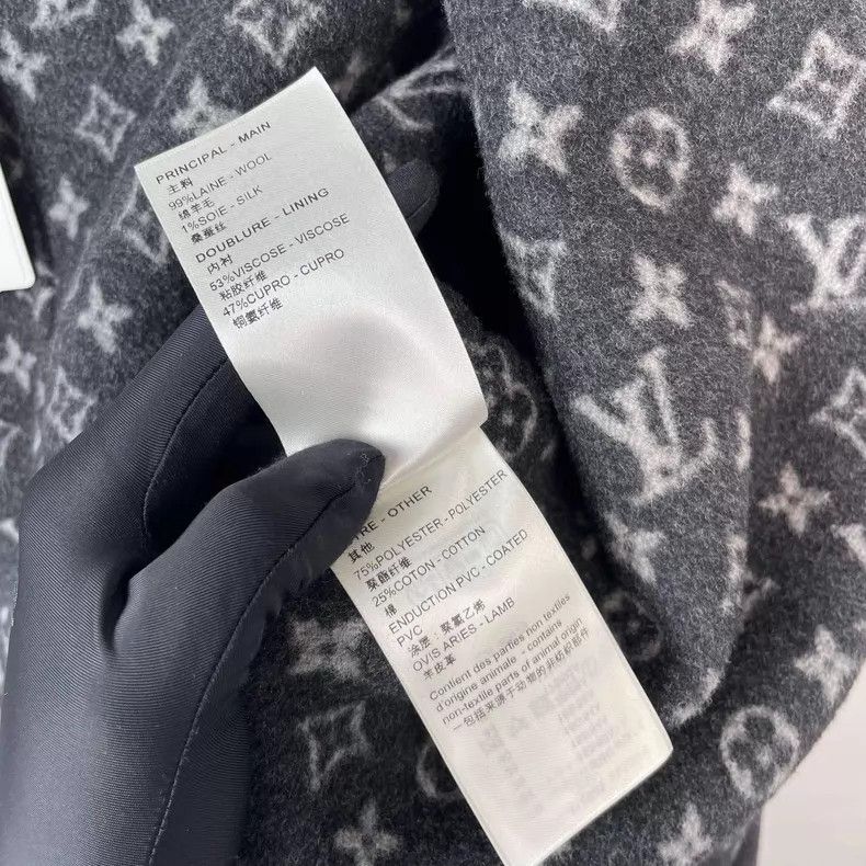 Louis Vuitton Louis Vuitton Old-print wool coat with black lining coat Size XS / US 0-2 / IT 36-38 - 8 Thumbnail