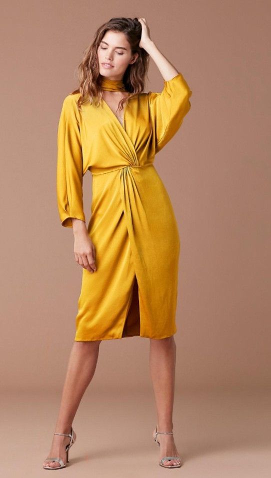 Diane von Furstenberg Diane von Furstenberg Yellow Draped 4 Silky Deep V Neck Size S / US 4 / IT 40 - 11 Thumbnail