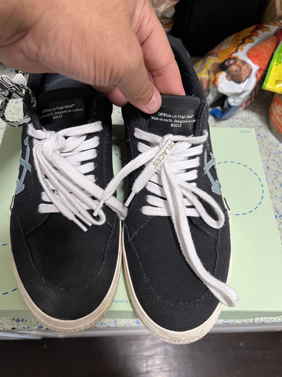Off-White OFF White Low Vulcanized Sneaker Size US 11 / EU 44 - 5 Thumbnail