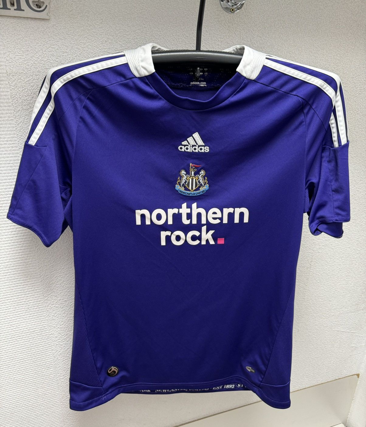 Adidas Newcastle United adidas vintage soccer jersey 2008 M norther Size US M / EU 48-50 / 2 - 3 Thumbnail