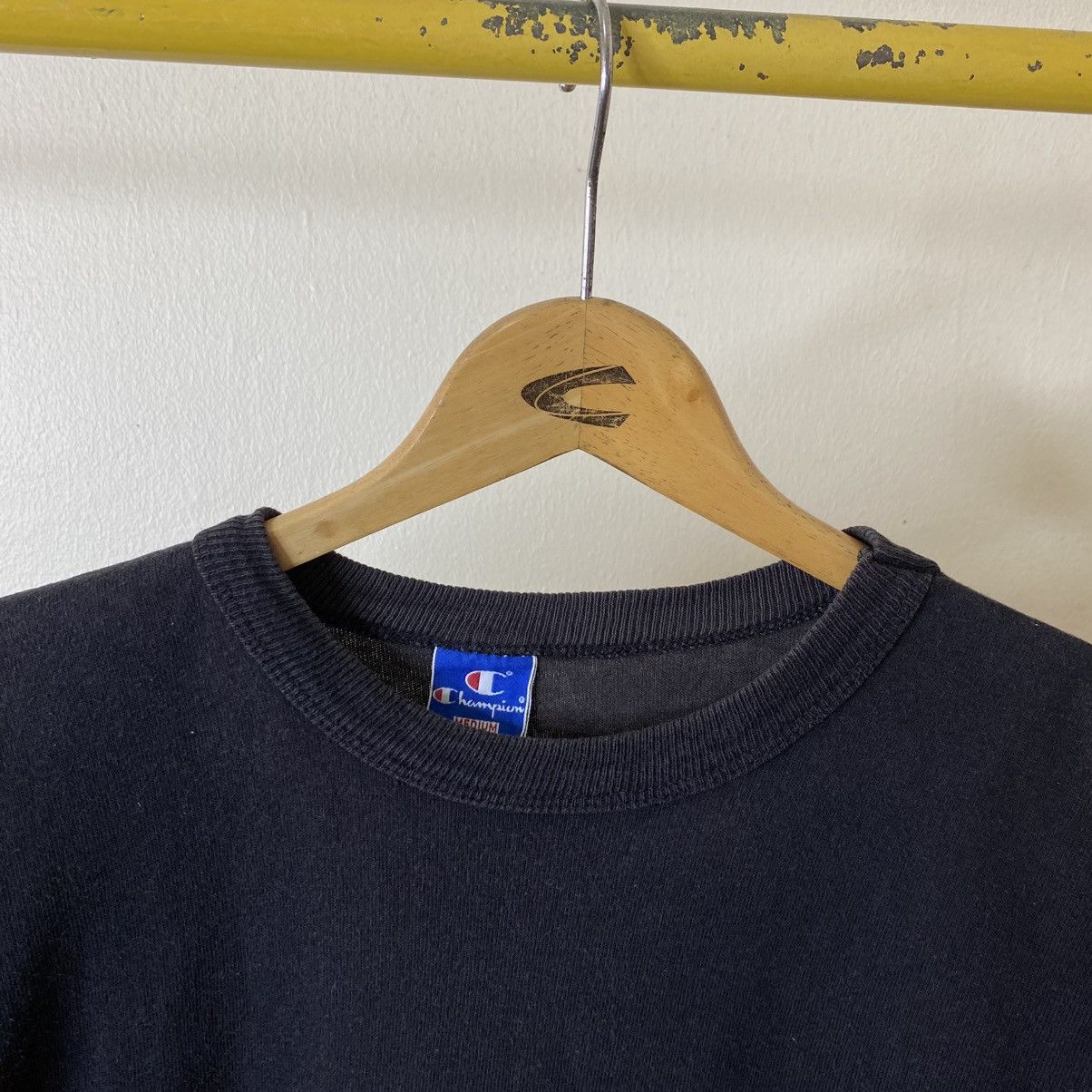 Champion Vintage 90s Champion Essential Small Script Crewneck Tshirt Size US S / EU 44-46 / 1 - 3 Thumbnail