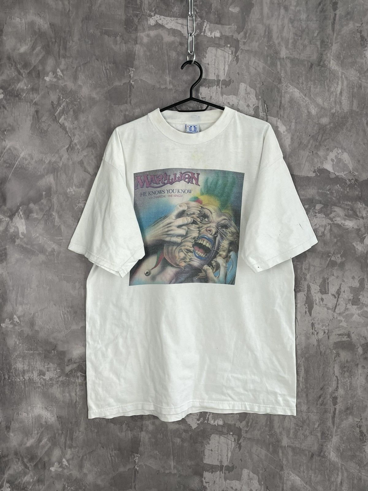 Band Tees Vintage 90s Marillion He Knows You Know Retro Band T Shirt Size US XL / EU 56 / 4 - 1 Thumbnail