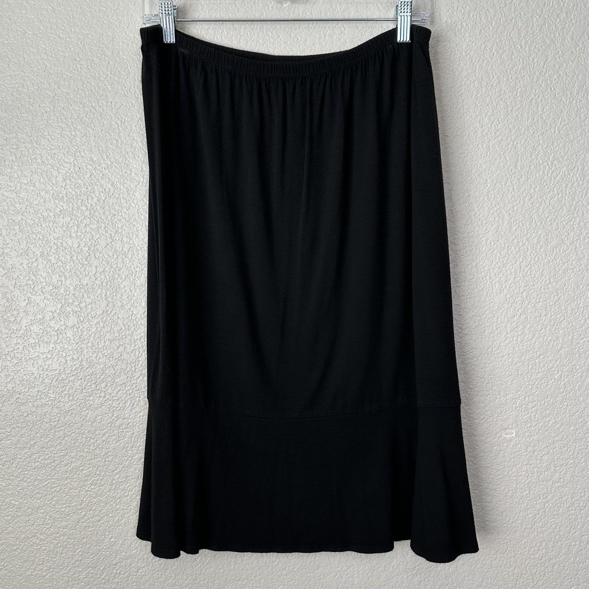 Chicos Chico’s Black Elasticized Waist Midi Skirt Size 30" / US 8 / IT 44 - 1 Thumbnail