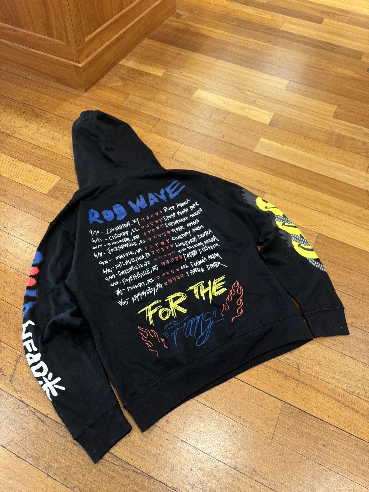 Rap Tees Rod Wave Tour Hoodie Size US M / EU 48-50 / 2 - 5 Thumbnail