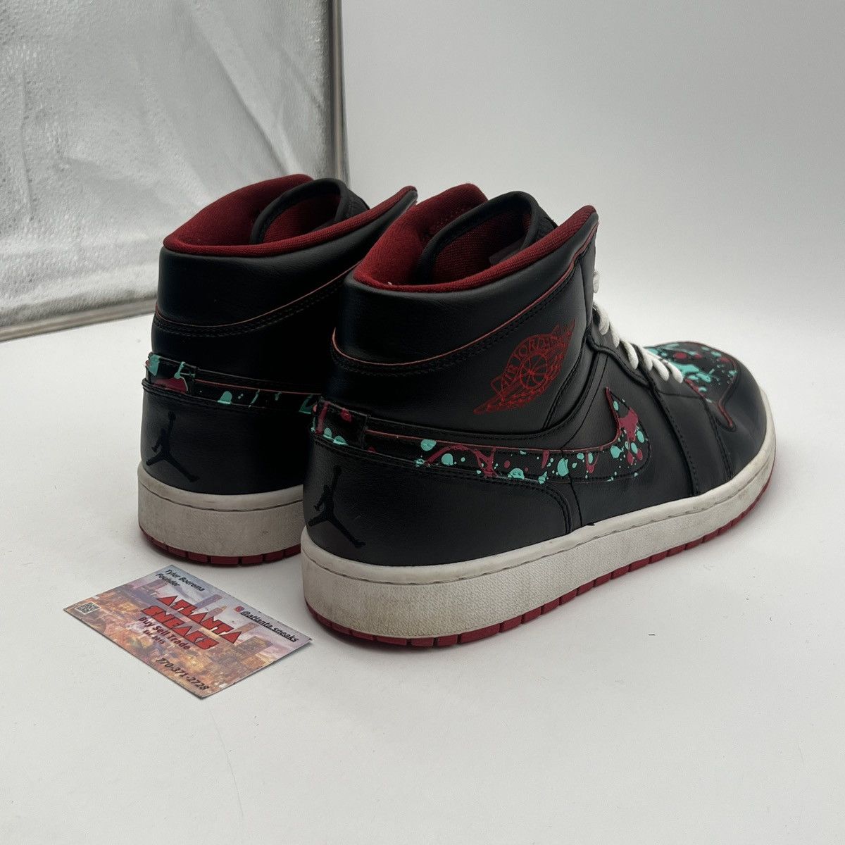 Nike Air Jordan 1 mid black red Size US 13 / EU 46 - 5 Thumbnail