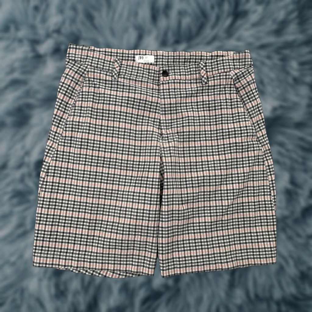 Lululemon Shorts Adult 40 Black Pink Commission Classic Pockets Logo Mens