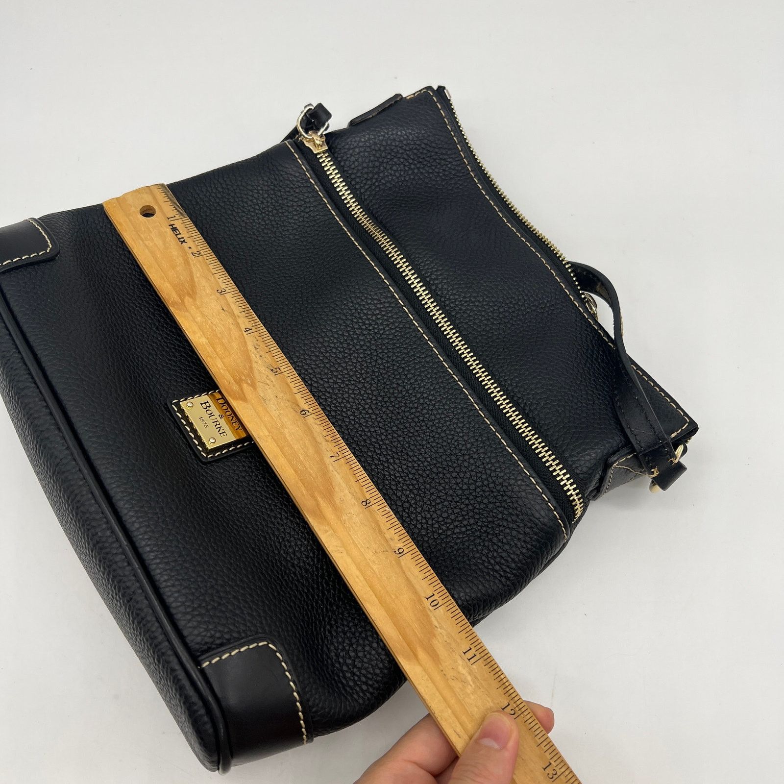 Dooney & Bourke Dooney & Bourke Pebble Leather Crossbody Purse Black Color Size ONE SIZE - 7 Thumbnail