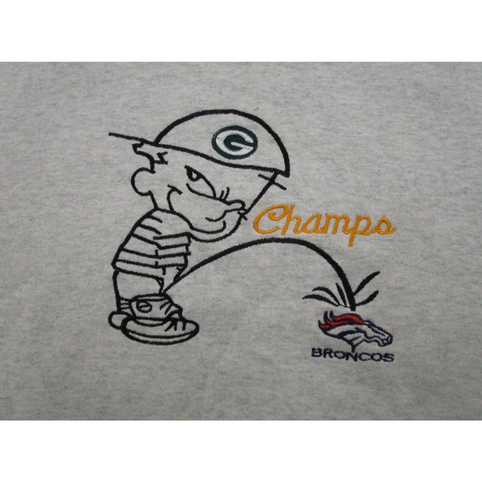 Fruit Of The Loom VINTAGE Green Bay Packers 90s Comedy Peeing on Broncos Sweatshirt Size 2XL Men Pullover Crew Neck Gray Cotton Logo Sports All Seasons Hooded Size US XXL / EU 58 / 5 - 2 Thumbnail