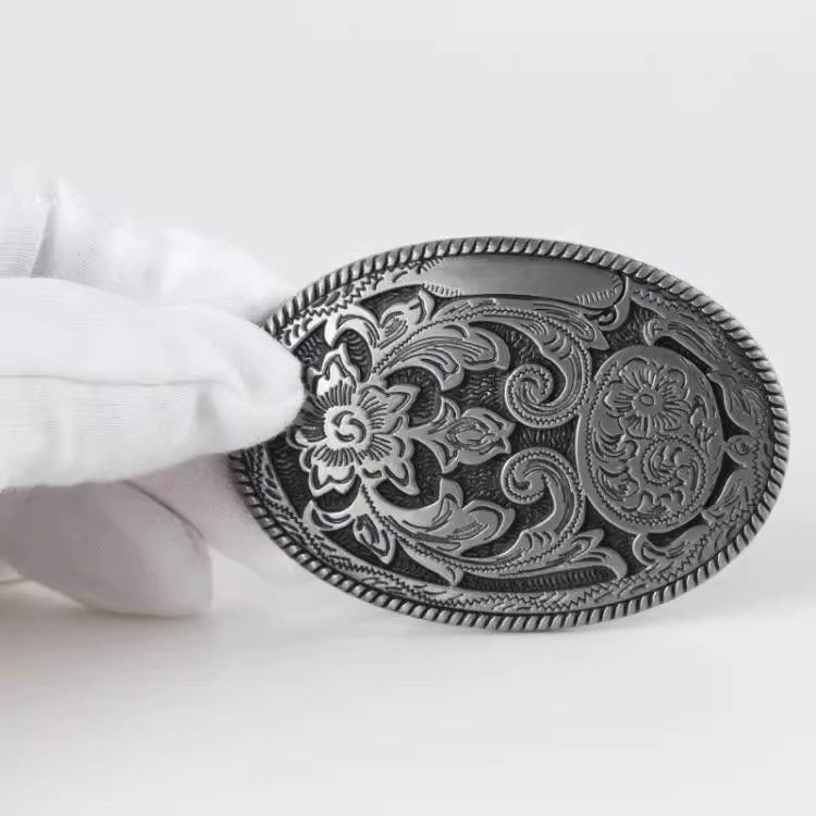 Designer Dark Vintage Belt Riveted Belts Menswear Accessories Size ONE SIZE - 3 Thumbnail