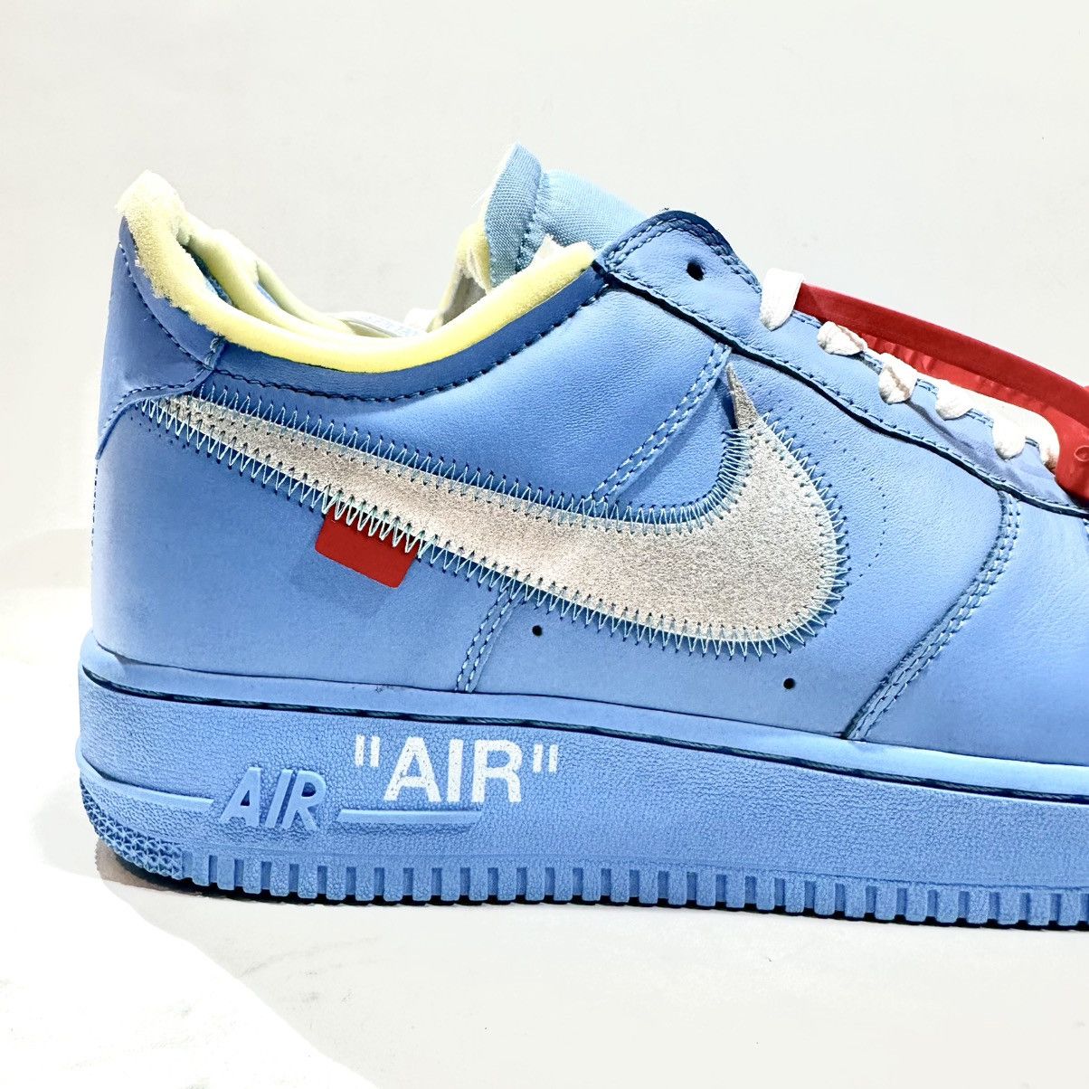Nike × Off-White Nike Air Force 1 Low x Off-White MCA University Blue Size US 12 / EU 45 - 4 Thumbnail