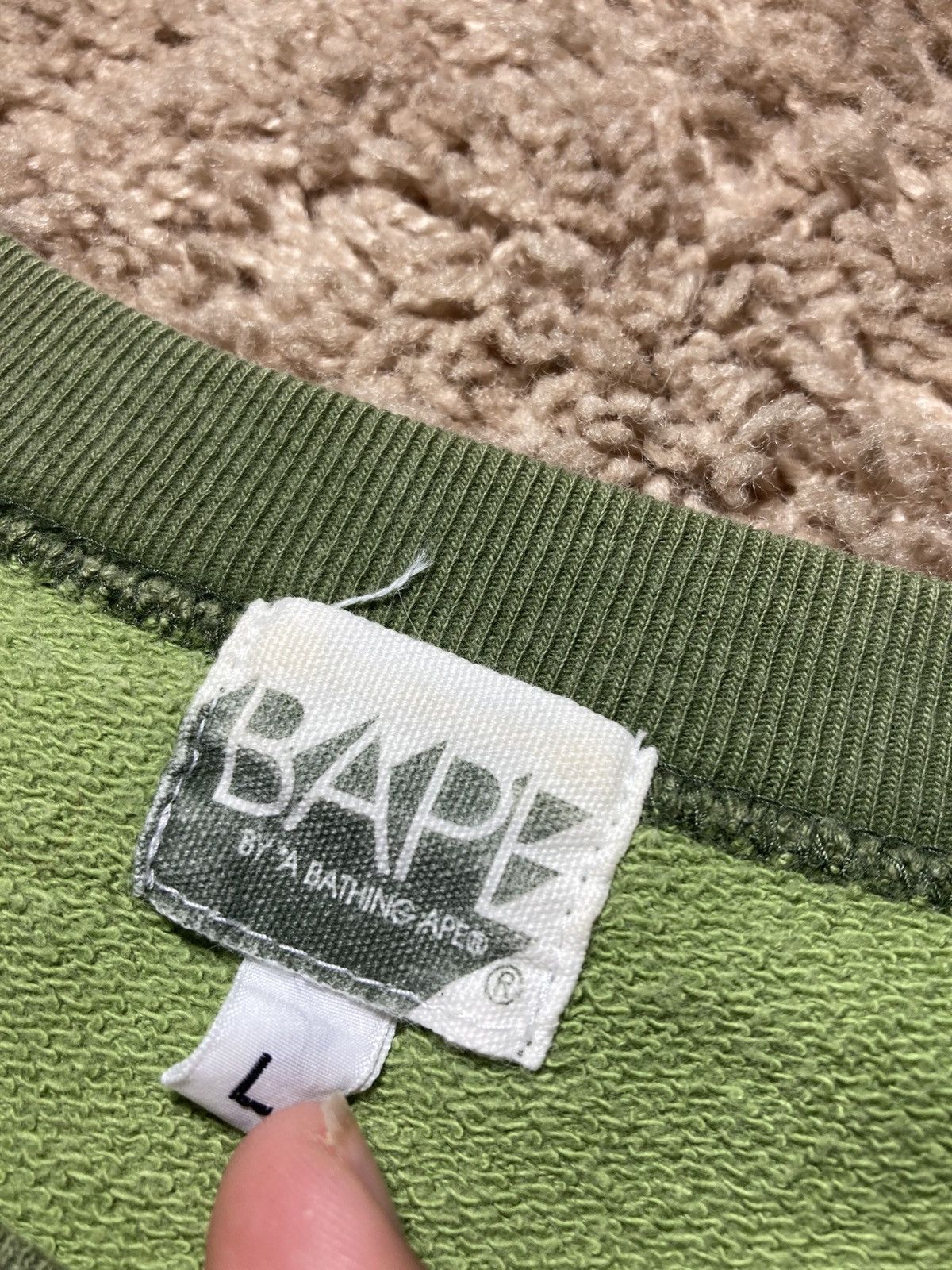 Bape 2008 Bape Swarvoski Crystal Logo Camo Sweater Raglan Size US L / EU 52-54 / 3 - 6 Thumbnail