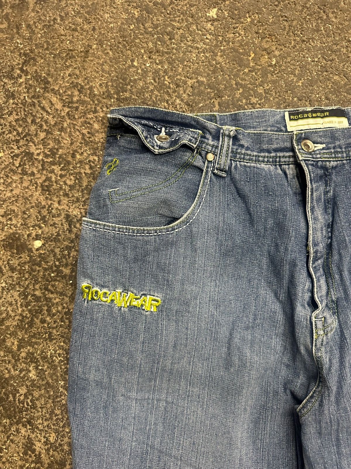 Rocawear Y2k baggy rocawear jeans Size US 36 / EU 52 - 4 Thumbnail