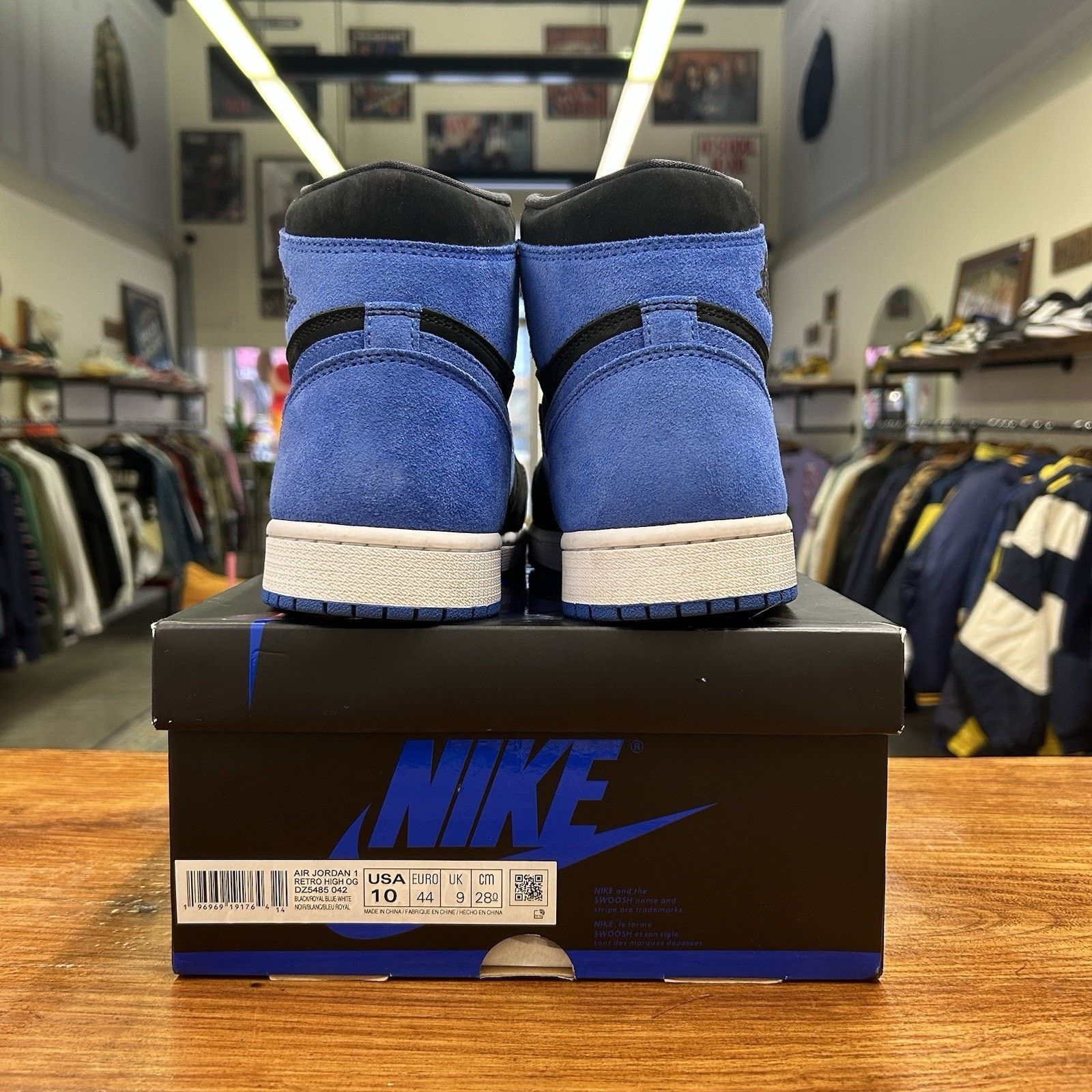 Jordan Brand Size 10 - Jordan 1 Retro OG High Royal Reimagined With Box Size US 10 / EU 43 - 5 Thumbnail