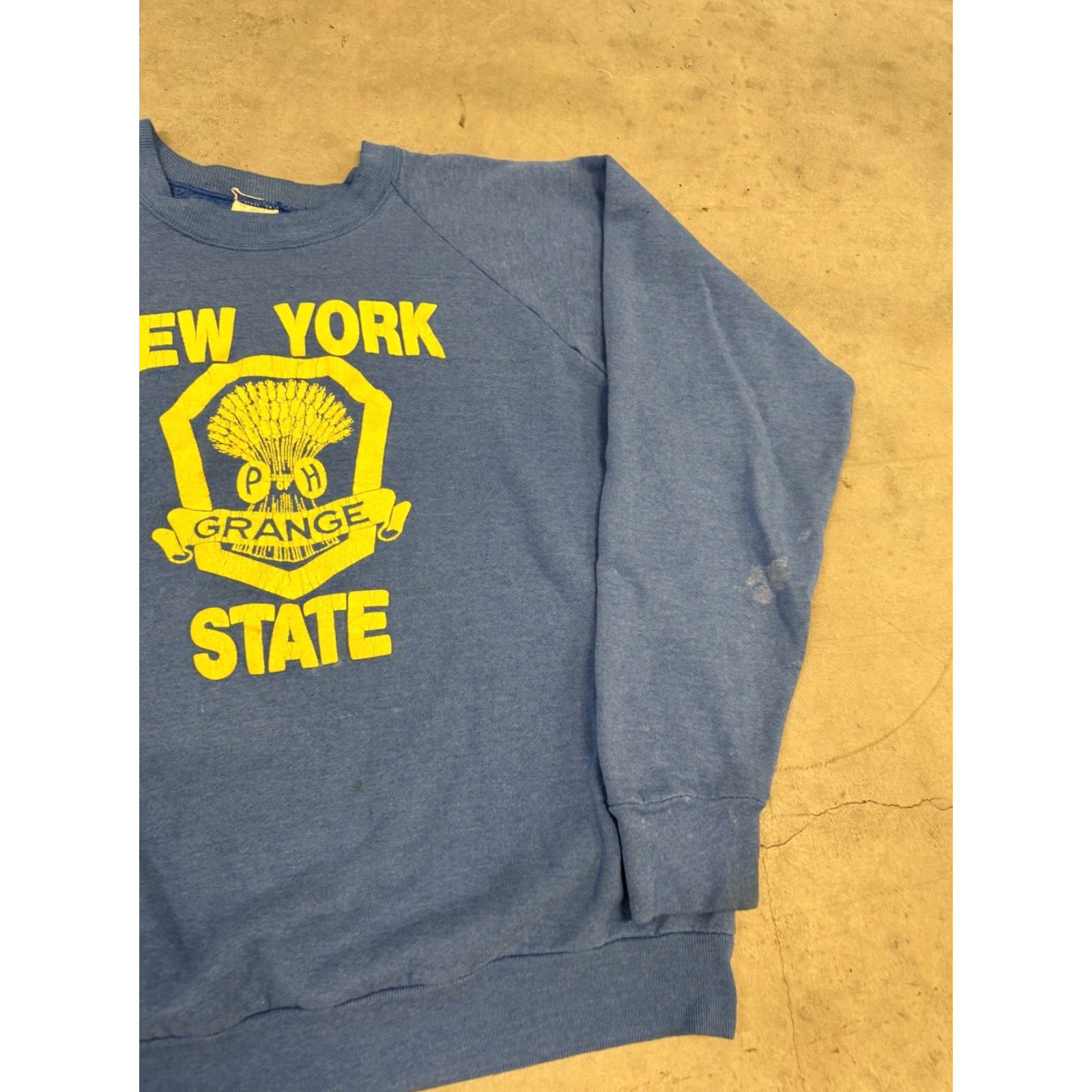 Fruit Of The Loom VINTAGE 80s Grange Farming NY Patrons of Husbandry Blue Sweatshirt XL Unisex Adults Pullover Crewneck Size US XL / EU 56 / 4 - 5 Thumbnail