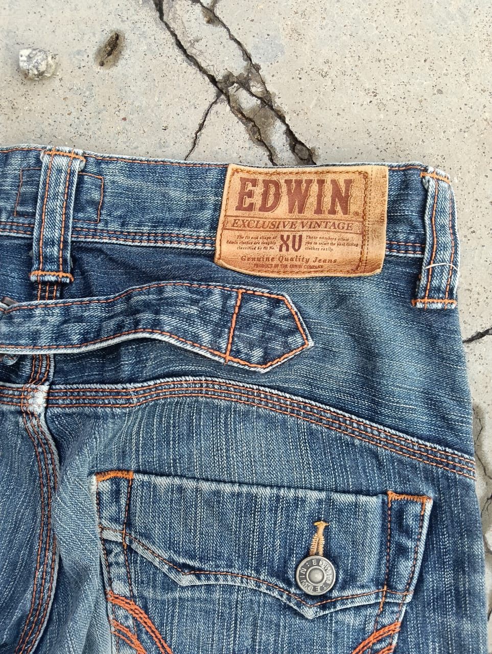 Edwin Flare EDWIN Exclusive Vintage XV Cinch Back Denim Size US 32 / EU 48 - 4 Thumbnail