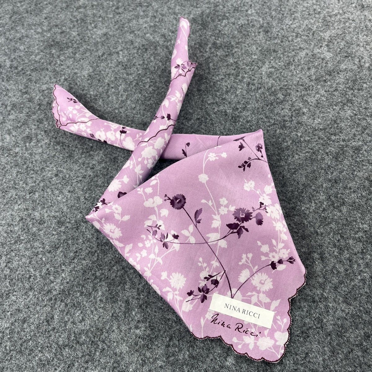 Nina Ricci Nina Ricci Handkerchief / Bandana / Neckerchief B375 Size ONE SIZE - 9 Thumbnail