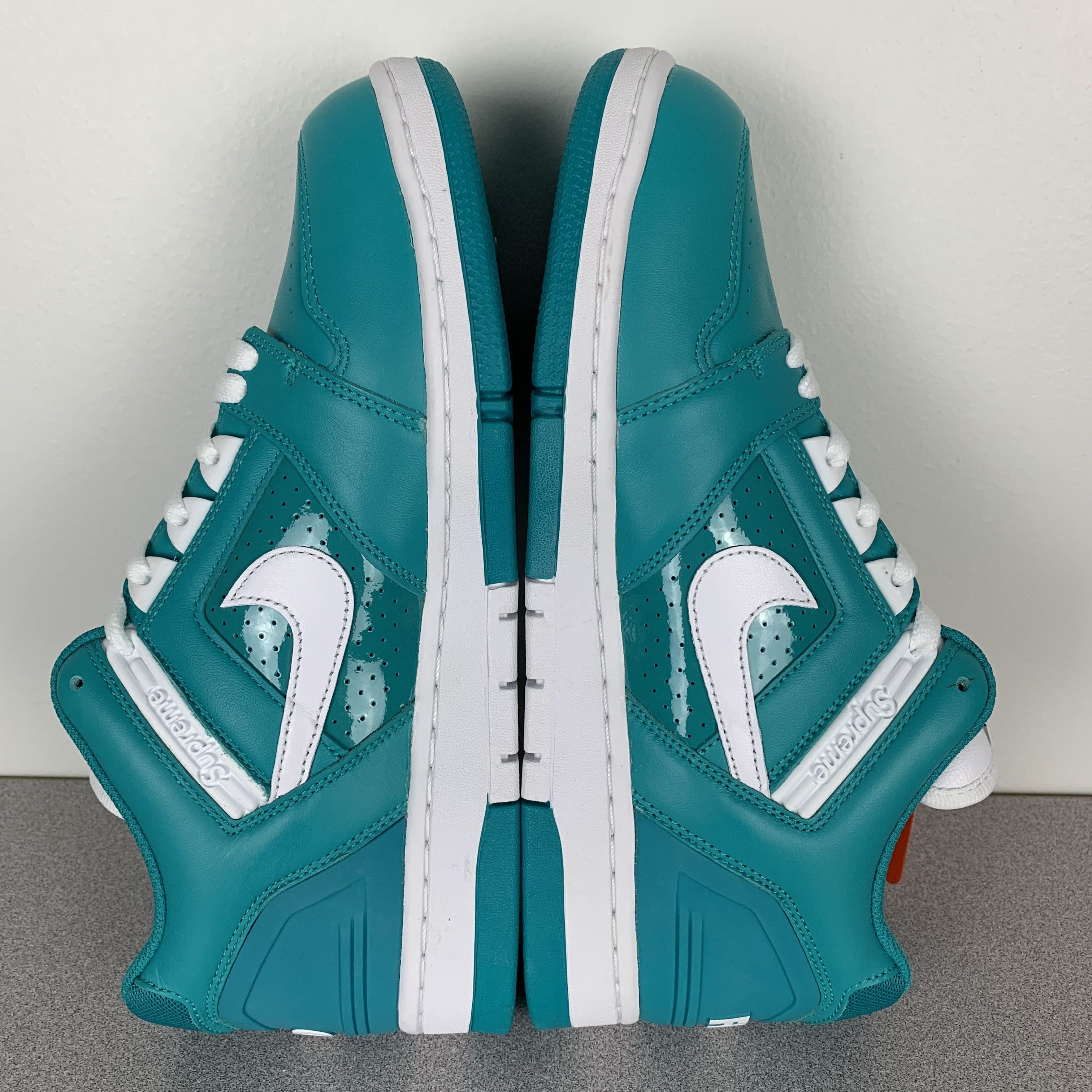 Nike × Supreme Nike SB Air Force 2 Low Supreme Emerald Size US 9 / EU 42 - 6 Thumbnail