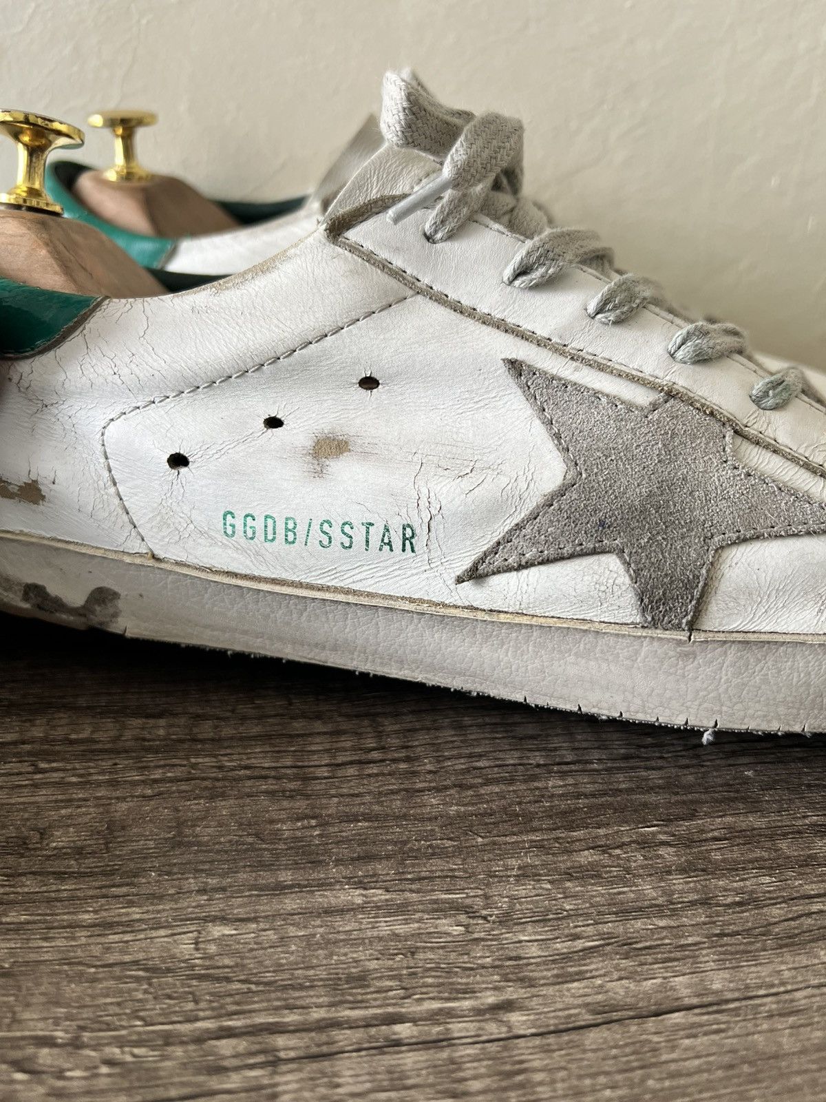 Golden Goose GOLDEN GOOSE SUPERSTAR GREEN HEEL TAB Size US 8 / EU 41 - 6 Thumbnail