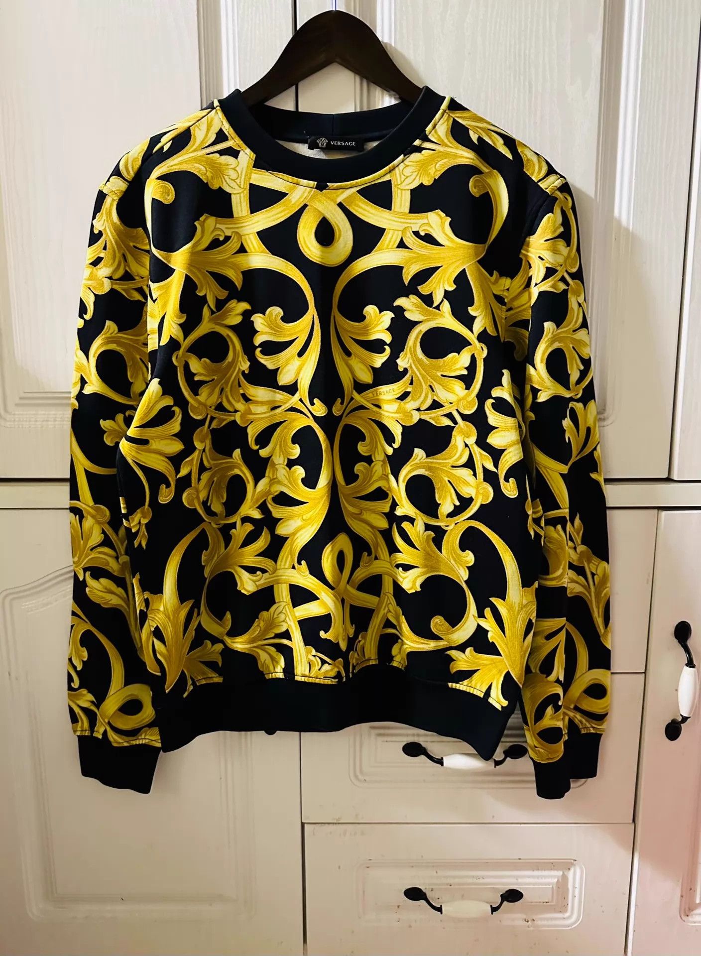 Versace Versace Runway Black & Gold Baroque Vine Hoodie S Size US S / EU 44-46 / 1 - 1 Thumbnail