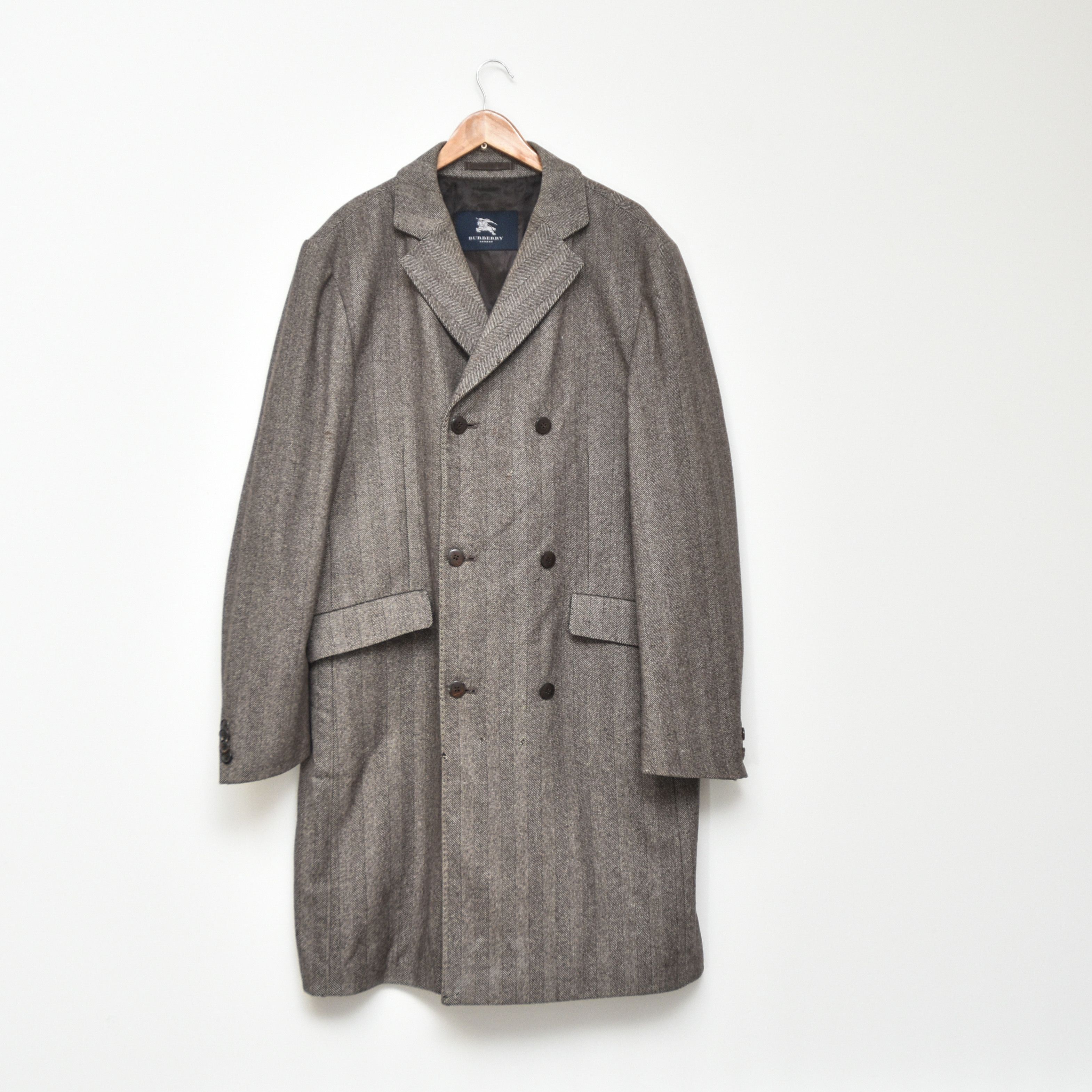 Burberry Burberry Herringbone Overcoat Grey Double Breasted Old Money Size US XXL / EU 58 / 5 - 1 Thumbnail