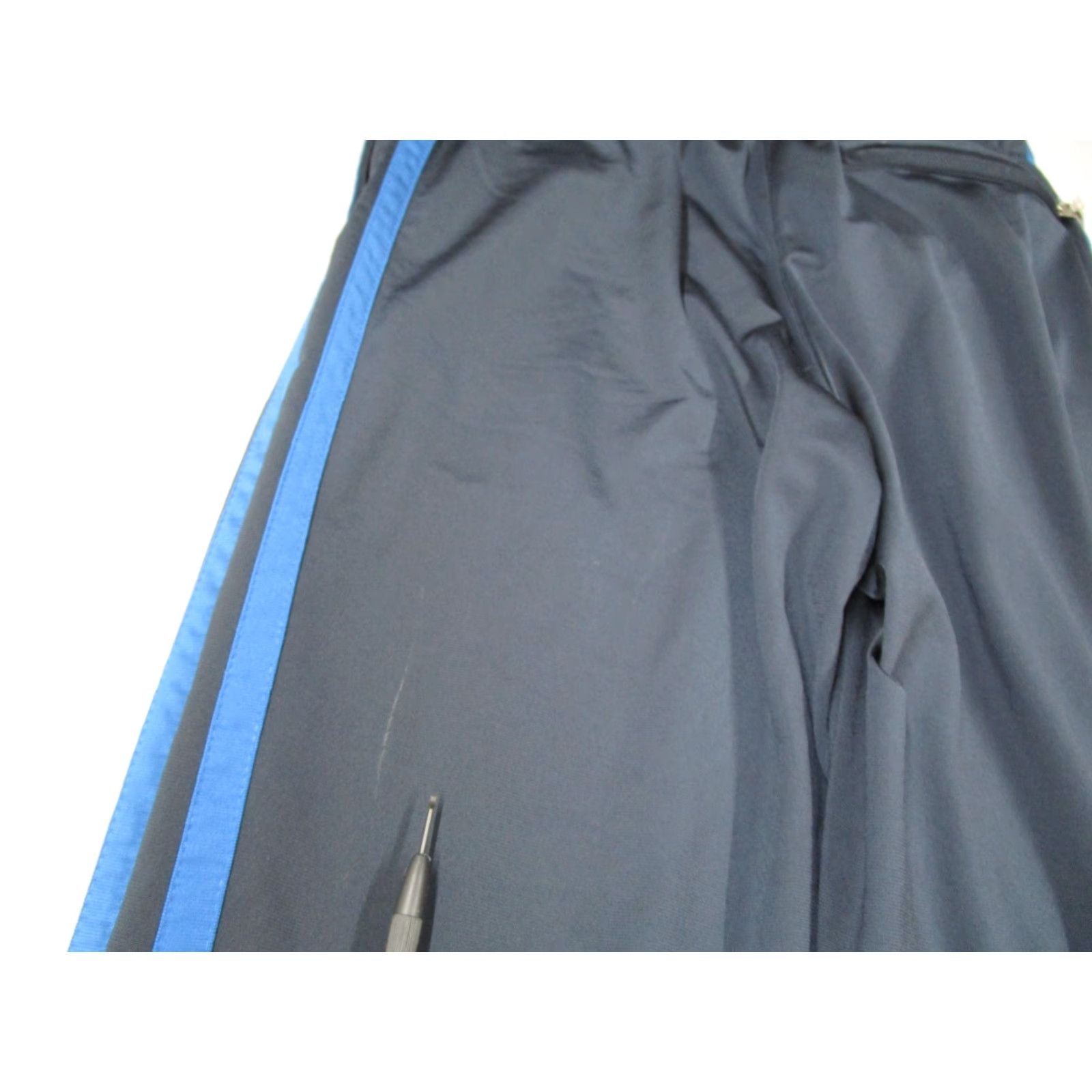 Abercrombie & Fitch VINTAGE Abercrombie & Fitch Track Pants Mens Medium Blue 00s Zip Pockets Side Stripe Zipper Bottom Leg Classic Athletic Casual Sports Size US 31 - 7 Thumbnail
