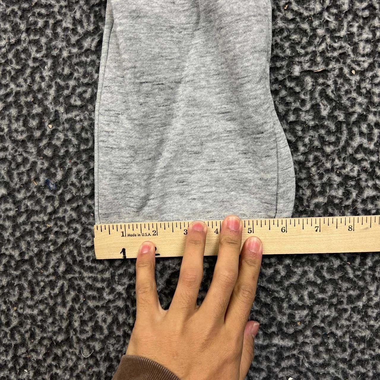 Adidas Adidas Sweatpants Men L Gray Drawstring Pocket Outdoor 32x29 Size US 32 / EU 48 - 3 Thumbnail