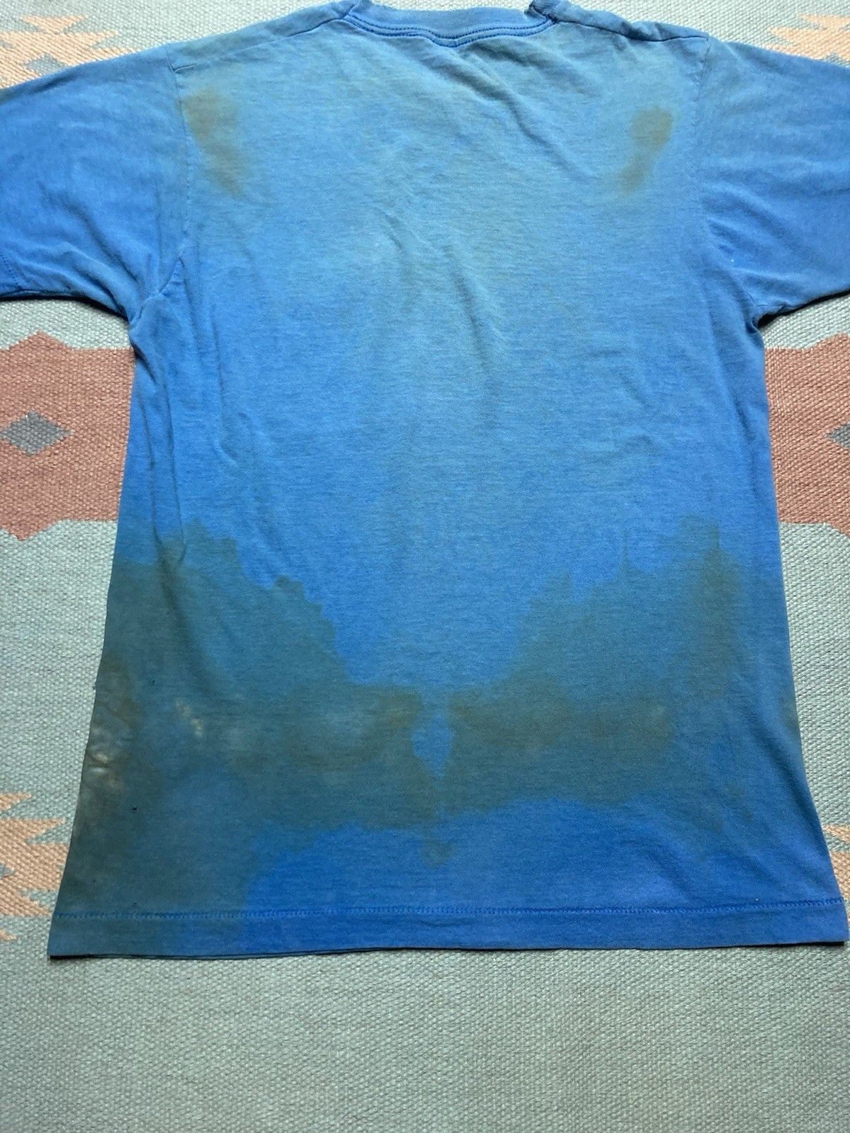 Vintage 80s pocket t shirt blank light blue distressed grunge medium Size US M / EU 48-50 / 2 - 10 Thumbnail