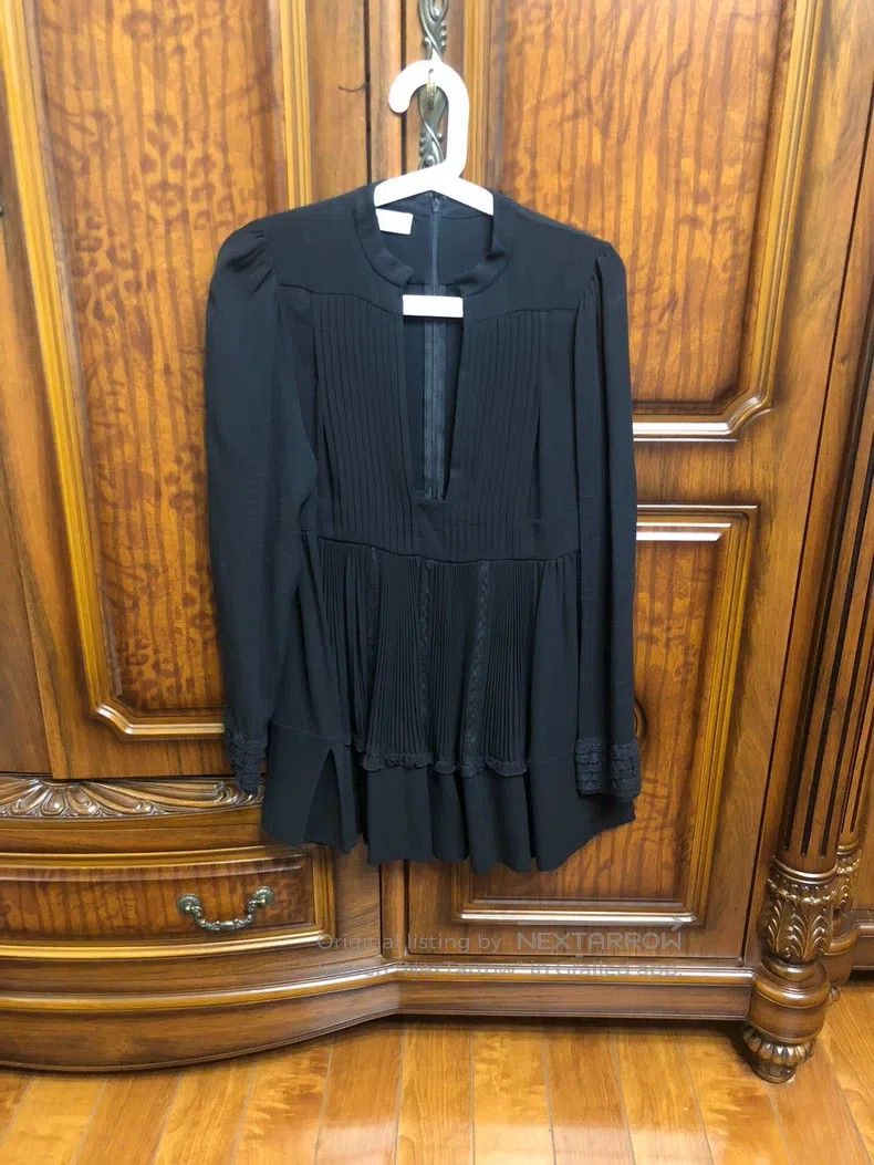 Valentino Valentino Silk women's top Size L / US 10 / IT 46 - 1 Thumbnail