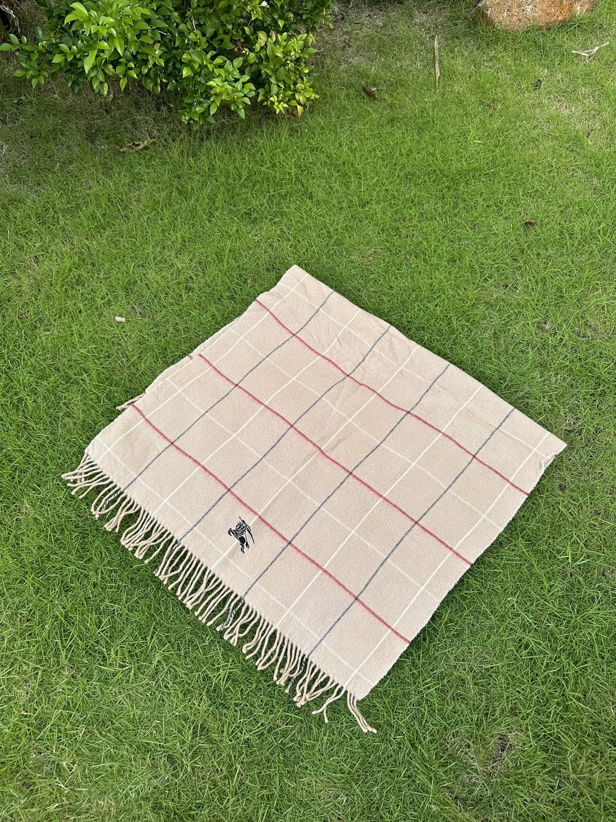 Burberry × Vintage BURBERRY VINTAGE BIG LOGO LUXURY SCARF Size ONE SIZE - 1 Thumbnail