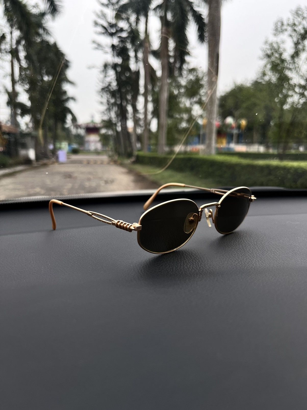 Jean Paul Gaultier 90s Jean Paul Gaultier Gold Sunglasses Size 30 - 3 Thumbnail