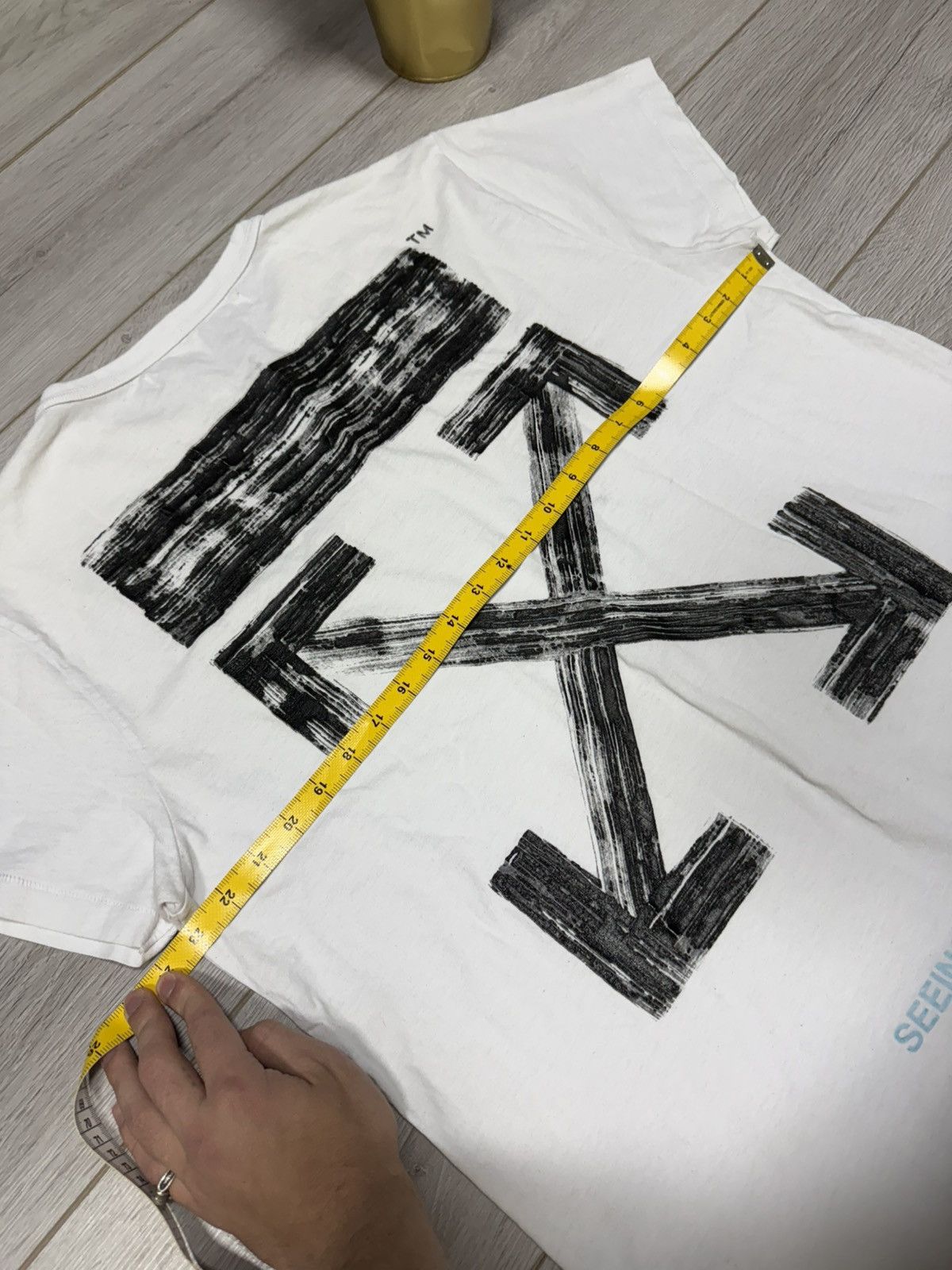 Off-White 🔥"Seeing Things" Off-White brushed tee Oversized Size US M / EU 48-50 / 2 - 12 Thumbnail