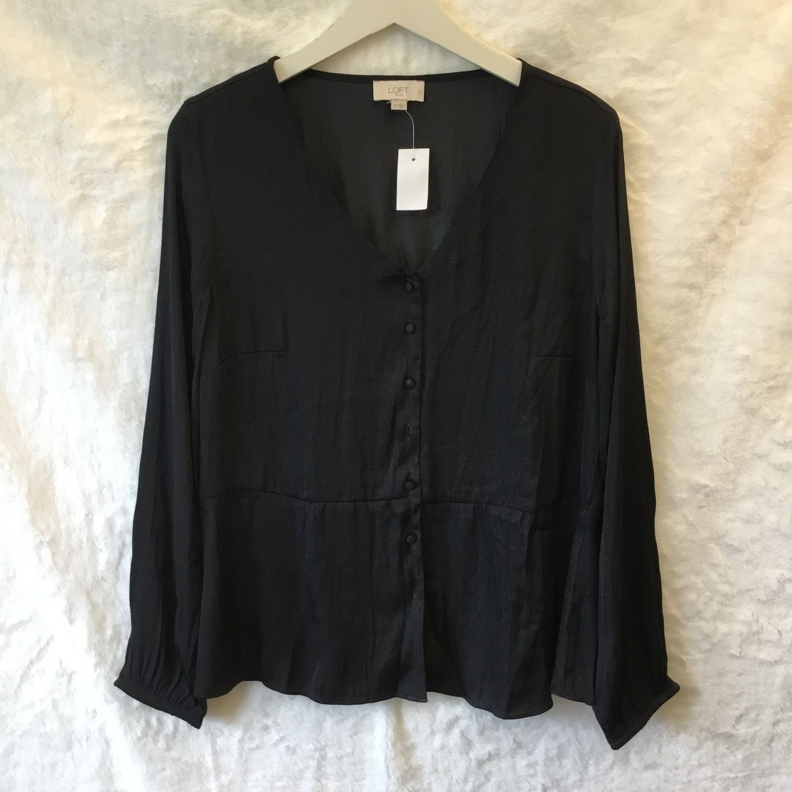 Loft LOFT Black Covered Button Blouse Size S / US 4 / IT 40 - 3 Thumbnail