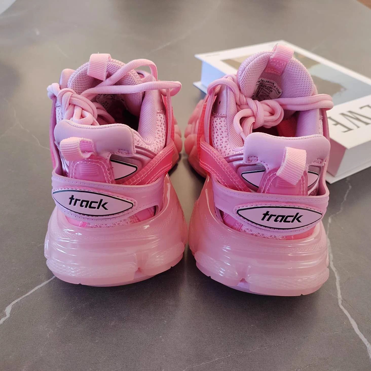 Balenciaga Balenciaga Track1.0 Women's Pink Dad Shoe 36 Size US 5.5 / IT 35.5 - 5 Thumbnail