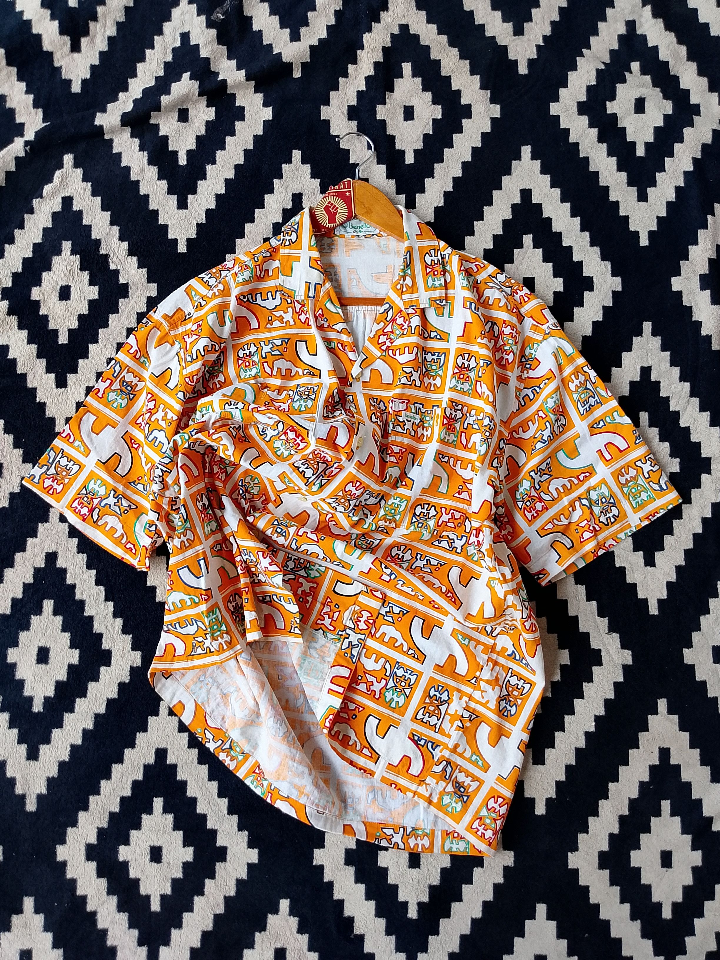 Benetton Vintage Benetton Abstract Pattern Long Sleeve Shirt Size US L / EU 52-54 / 3 - 2 Thumbnail