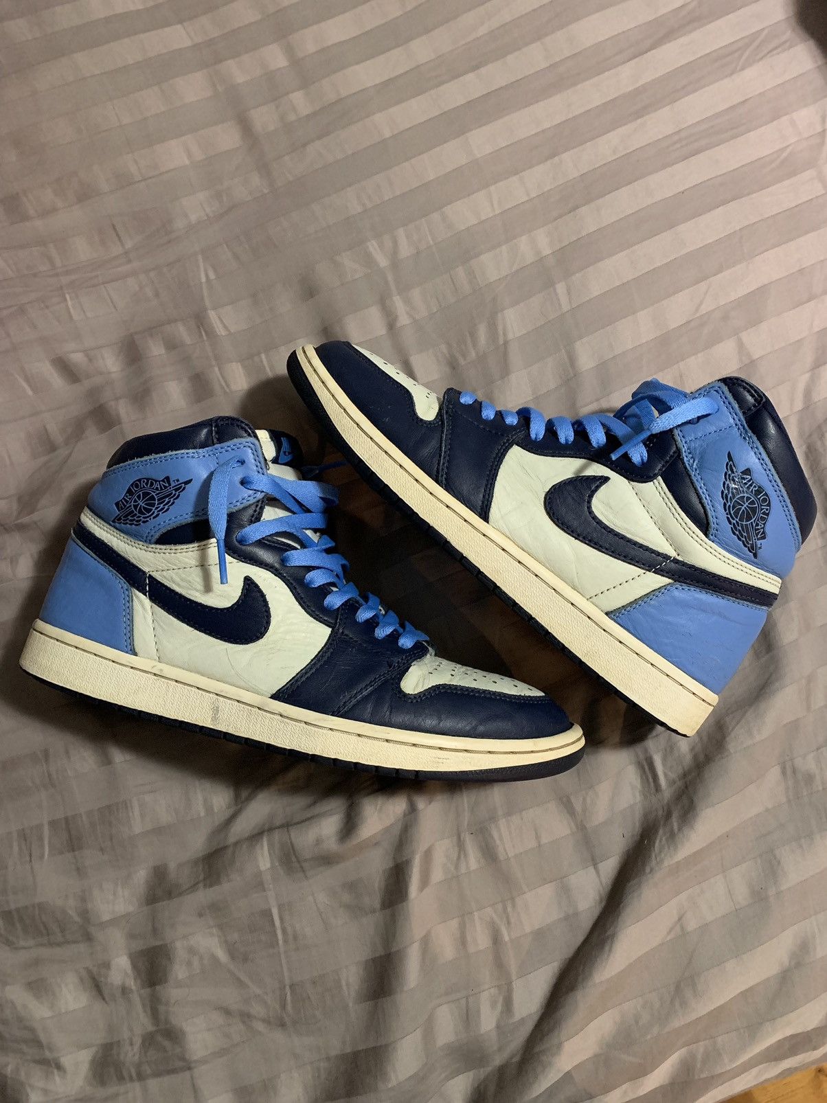 Nike Air Jordan 1 High Obsidian Size 10