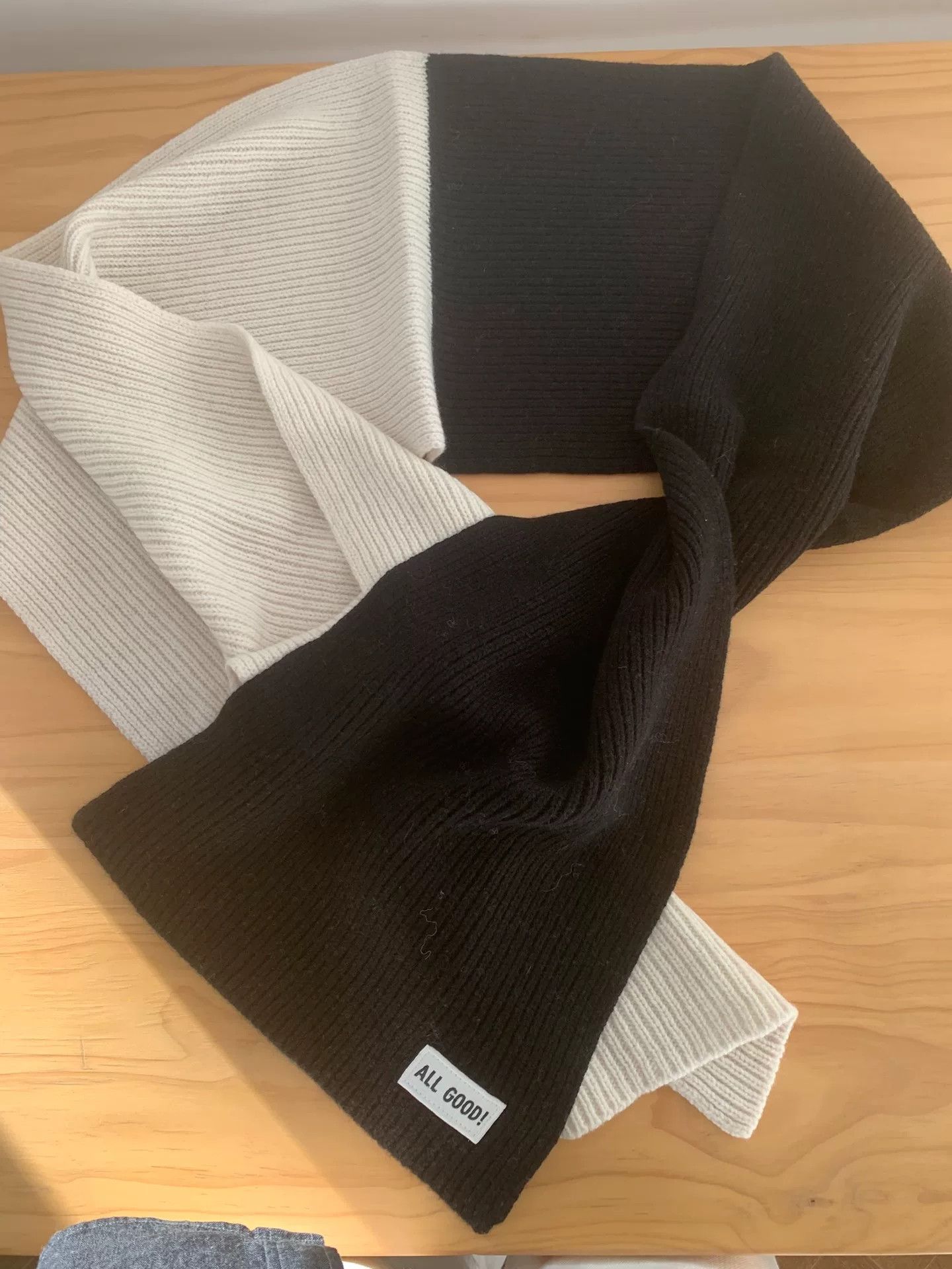 Merz B. Schwanen merz.b.schwanen Wool Cashmere Scarf Size ONE SIZE - 1 Thumbnail