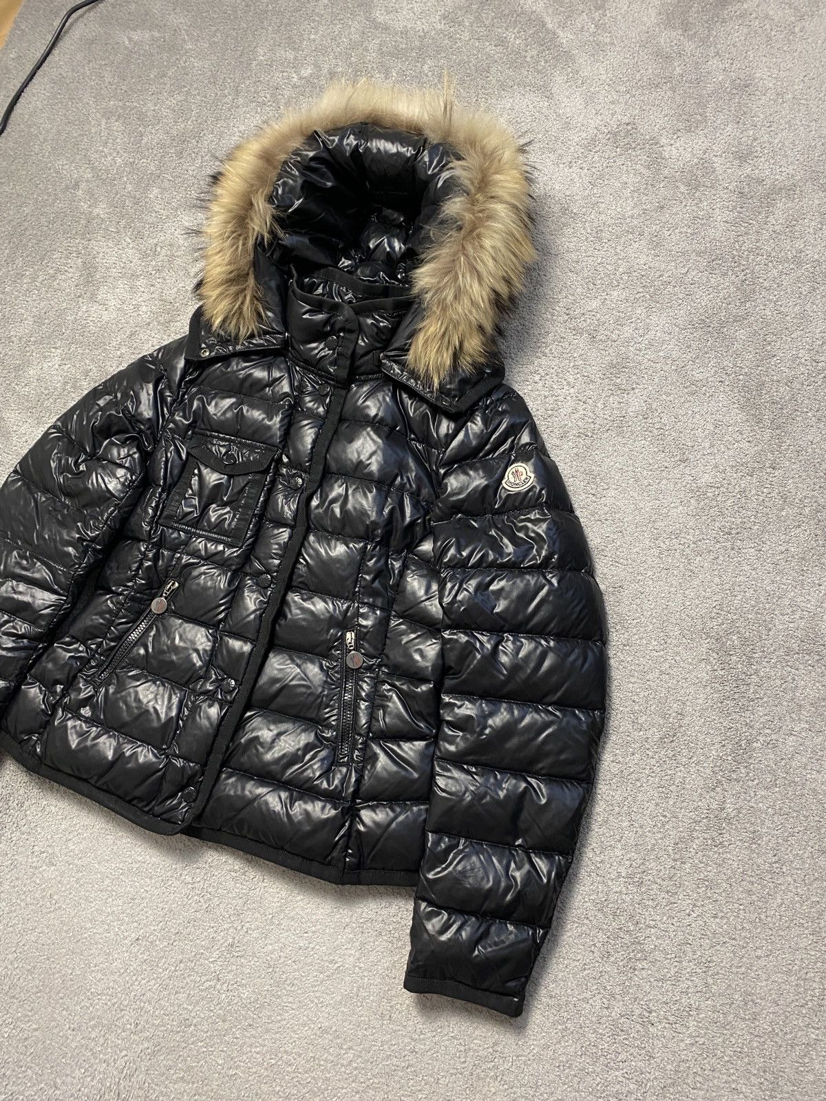 Moncler Moncler Armoise Giubbotto womens down jacket Size M / US 6-8 / IT 42-44 - 2 Thumbnail