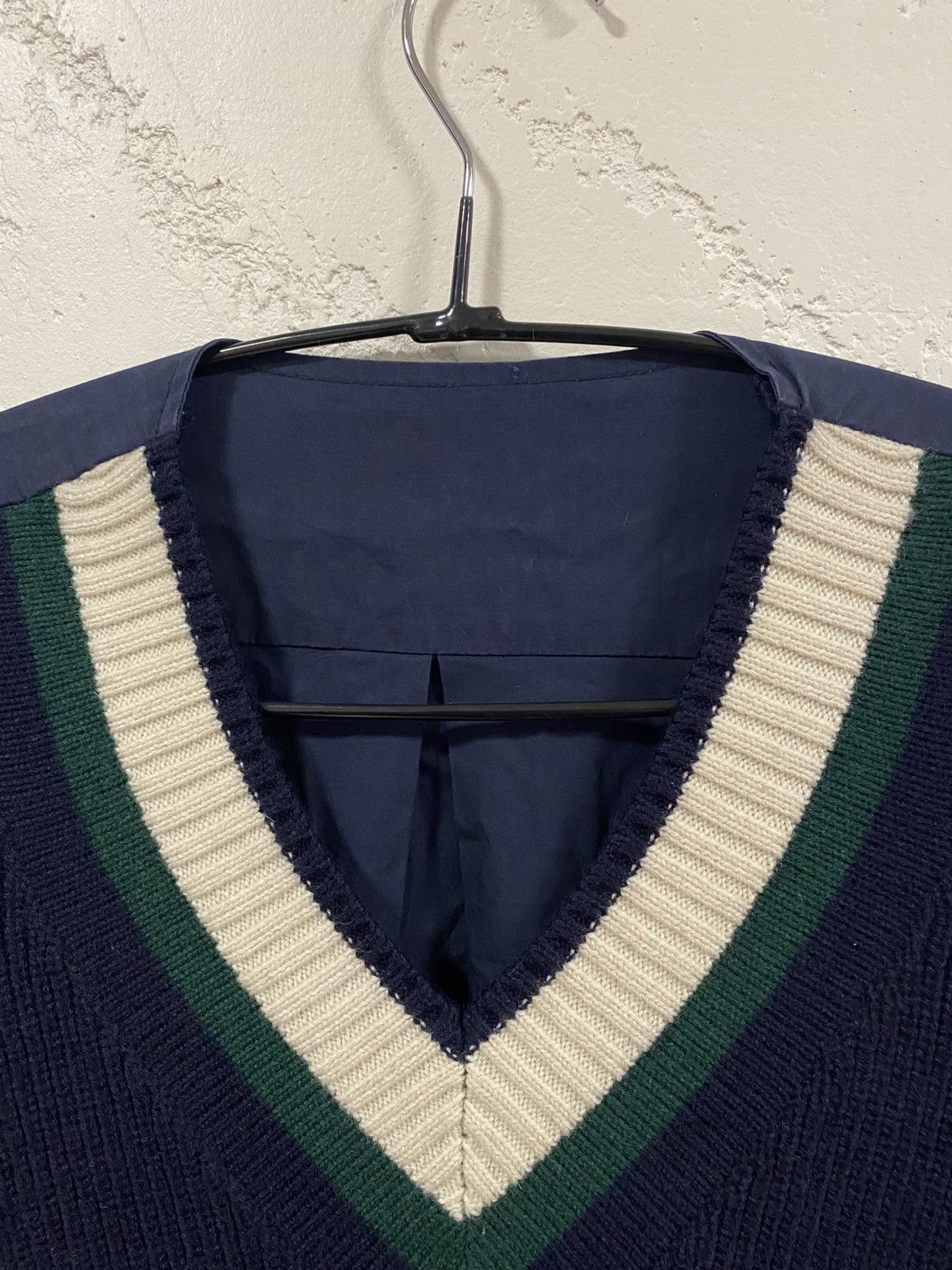 Sacai Sacai Luck V-neck Knit College Sweater with a sewn-in shirt Size S / US 4 / IT 40 - 2 Thumbnail