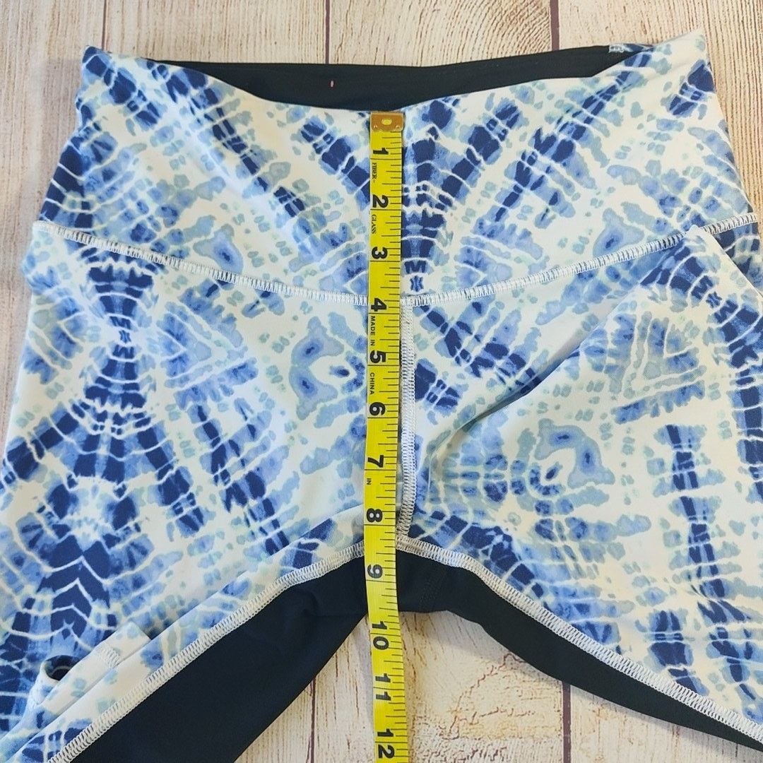 Victoria's Secret Victoria's Secret VSX Knockout Crop Yoga Pants sz S Size 27" / US 4 / IT 40 - 6 Thumbnail
