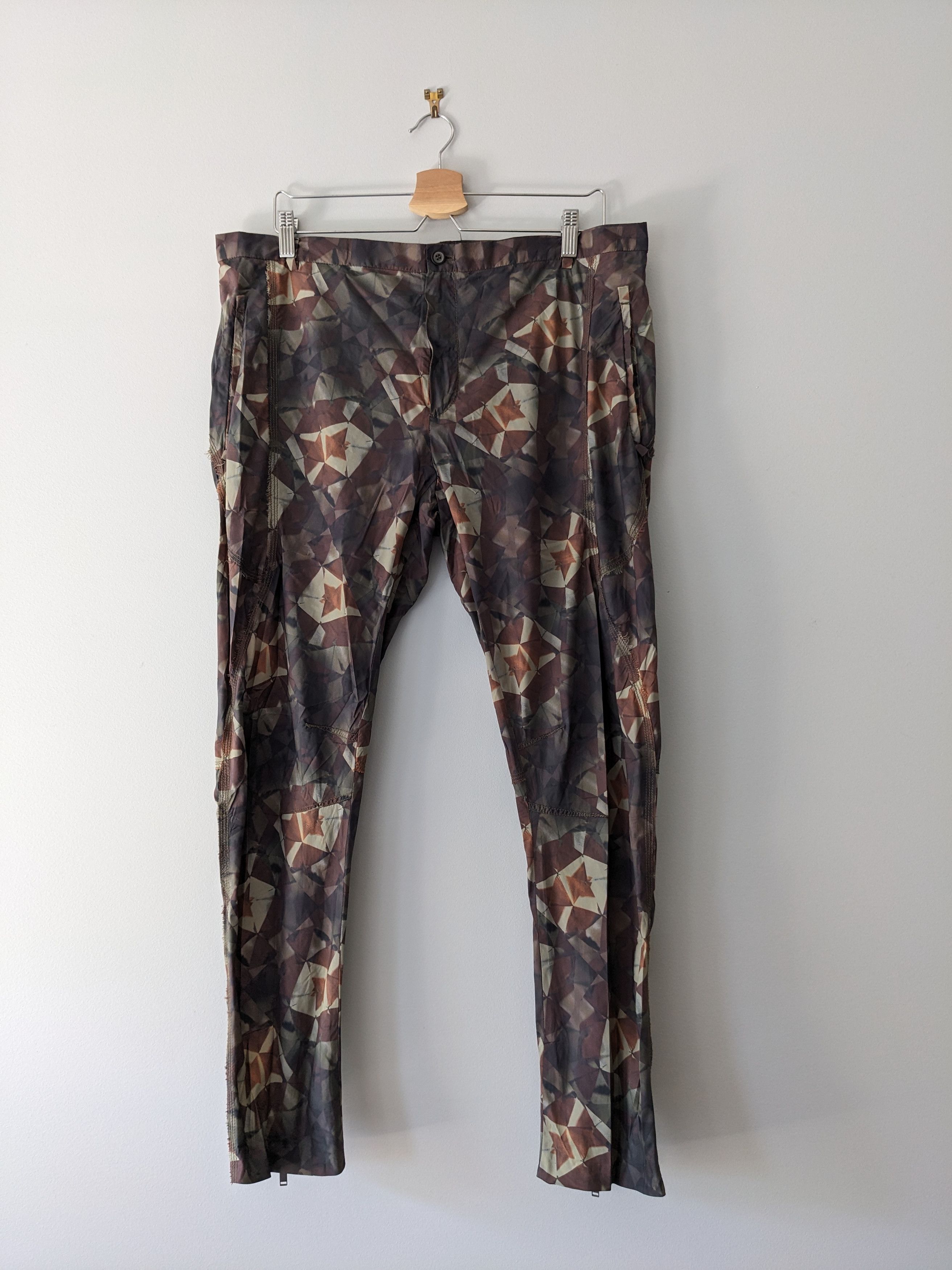 Lanvin Cameo print pants Size US 36 / EU 52 - 1 Thumbnail