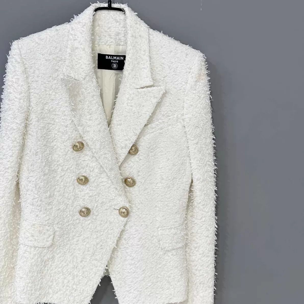 Balmain BALMAIN white tweed gold button Coco jacket 40 Size S / US 4 / IT 40 - 1 Thumbnail