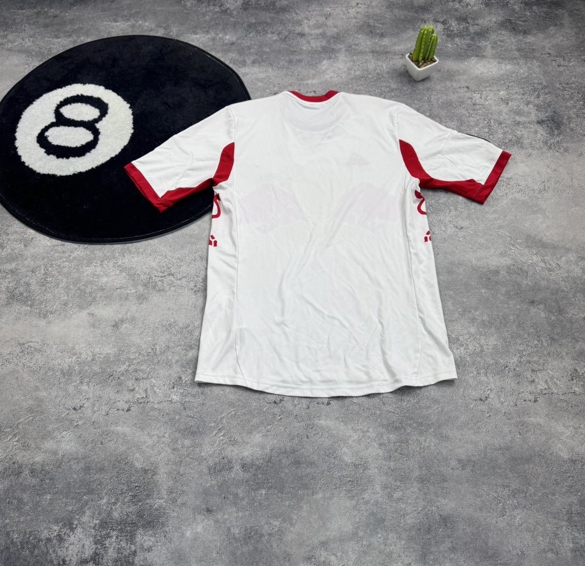 Adidas Retro New York Red Bulls 2013-14 Home Football Jersey MLS Size US M / EU 48-50 / 2 - 18 Thumbnail
