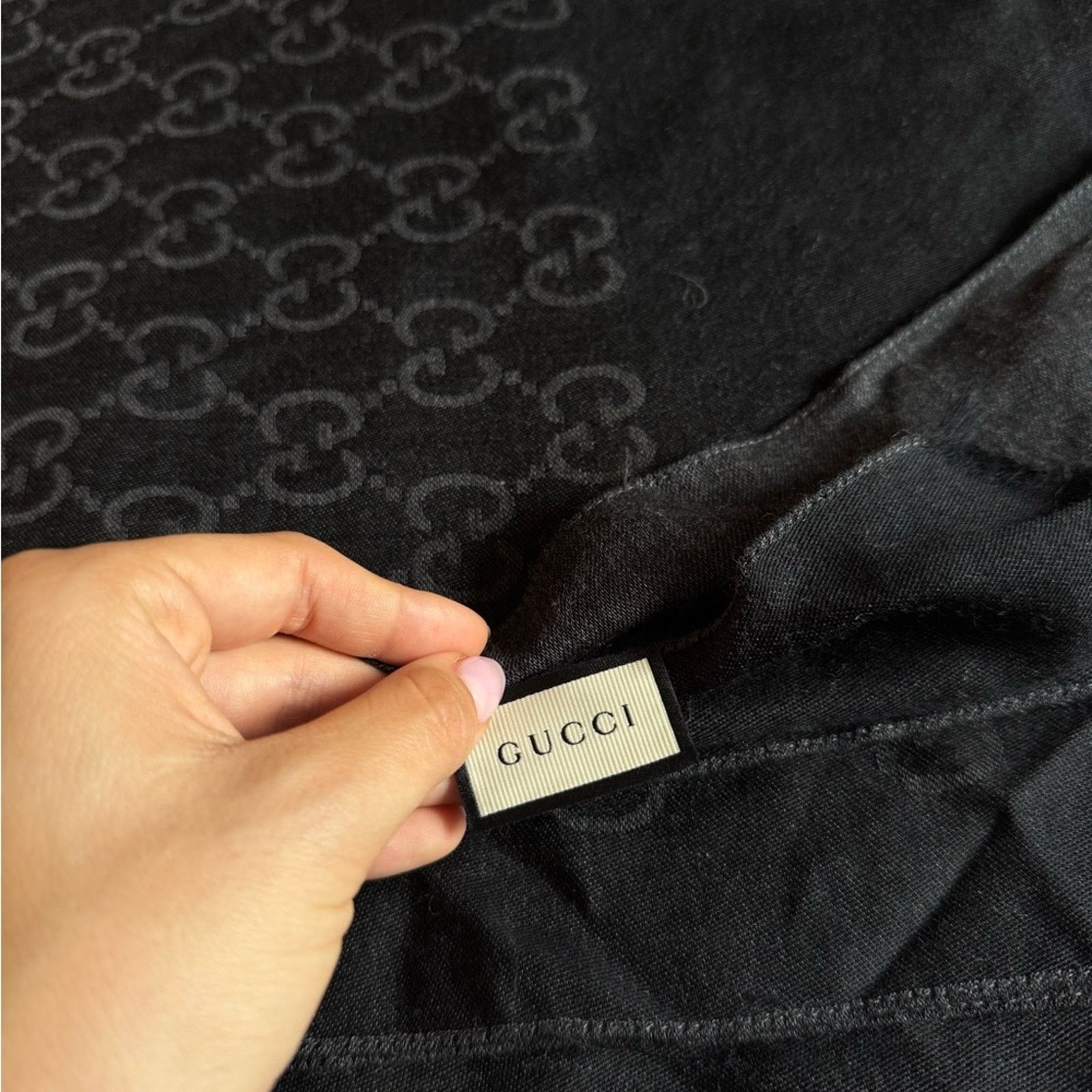 Gucci Men’s Gucci Black Jacquard Wool Silk Scarf Size ONE SIZE - 3 Thumbnail