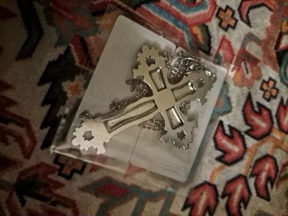 Jewelry Big Cross Pendant Necklace Size ONE SIZE - 4 Thumbnail
