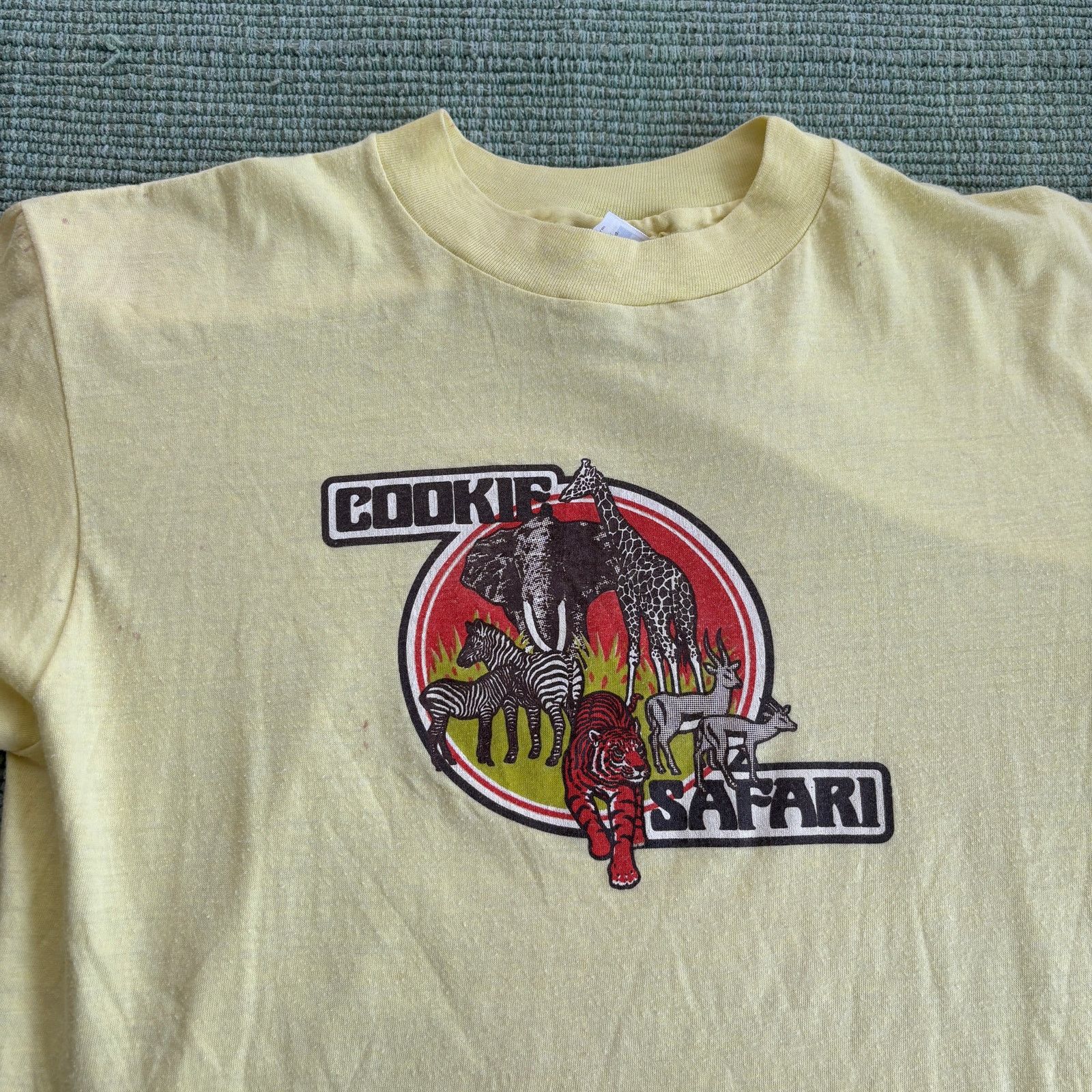 Vintage Vintage 1980s "Cookie Safari" Animal Tee Shirt Yellow Sz M/L Size US M / EU 48-50 / 2 - 3 Thumbnail