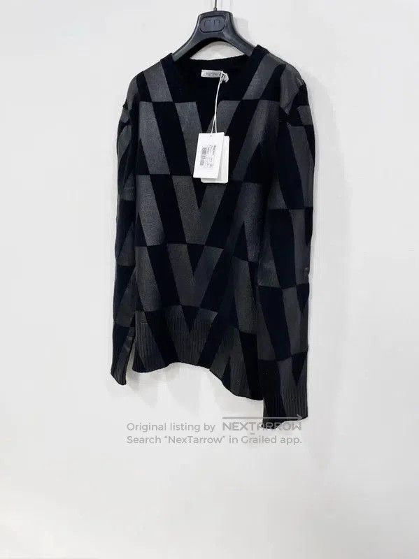 Valentino Valentino Black Wool Long Sleeve Sweater . Size US S / EU 44-46 / 1 - 2 Thumbnail