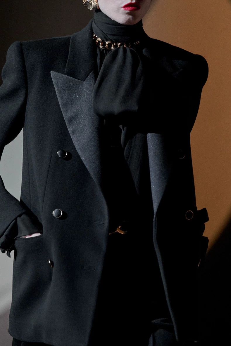 Saint Laurent Paris Saint Laurent Paris Fall/Winter 20 Satin Gun Neck Double B Size XS / US 0-2 / IT 36-38 - 8 Thumbnail